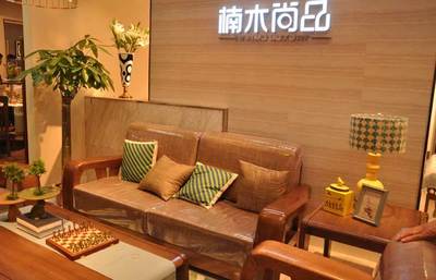 实木家具唱主角，混搭跨界玩转天津家具展